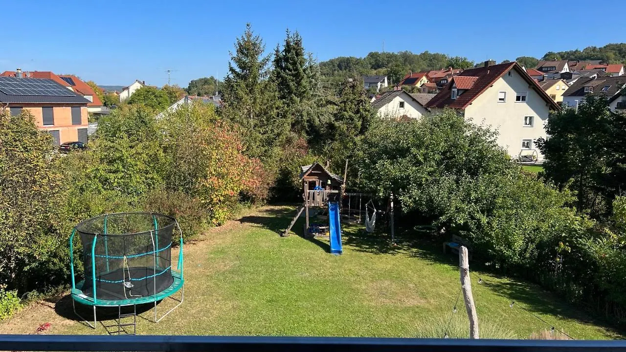 Appartement Mit Blick Ins Gruene Viereth-Trunstadt 0*,